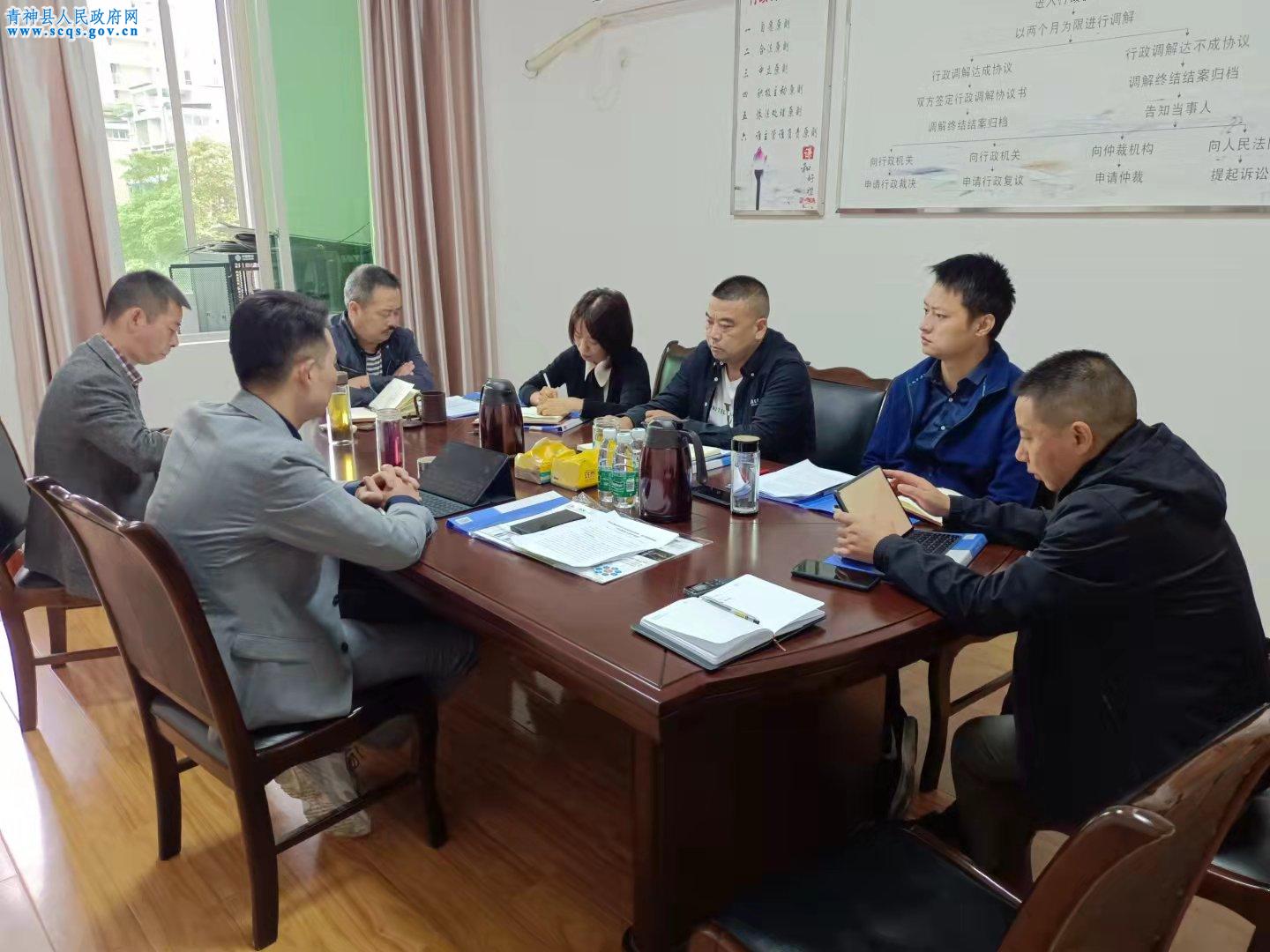 县人社局学习传达县第十五次党代会精神